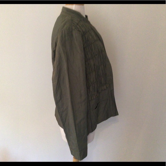 Olive green smocked jacket - Picture 3 of 6